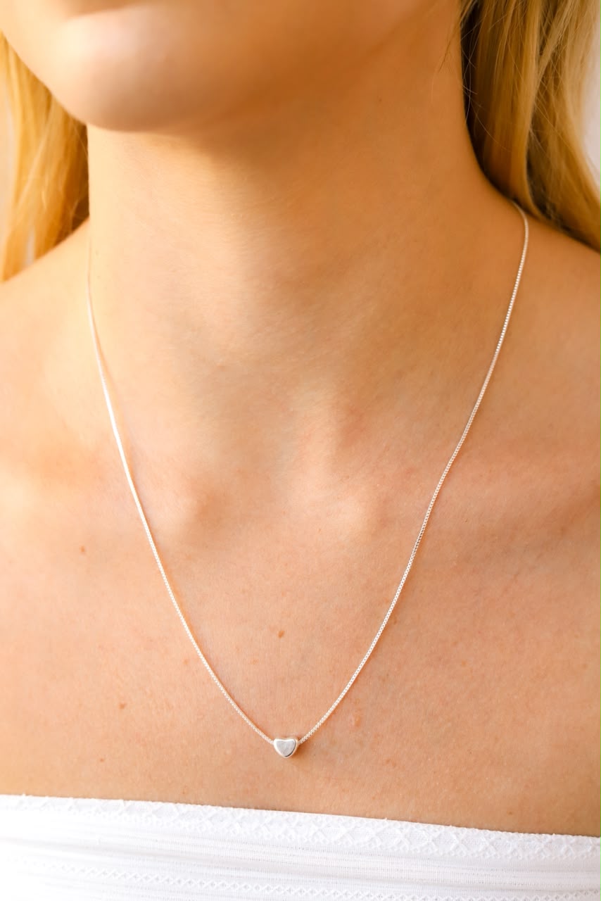 Colar coração passante